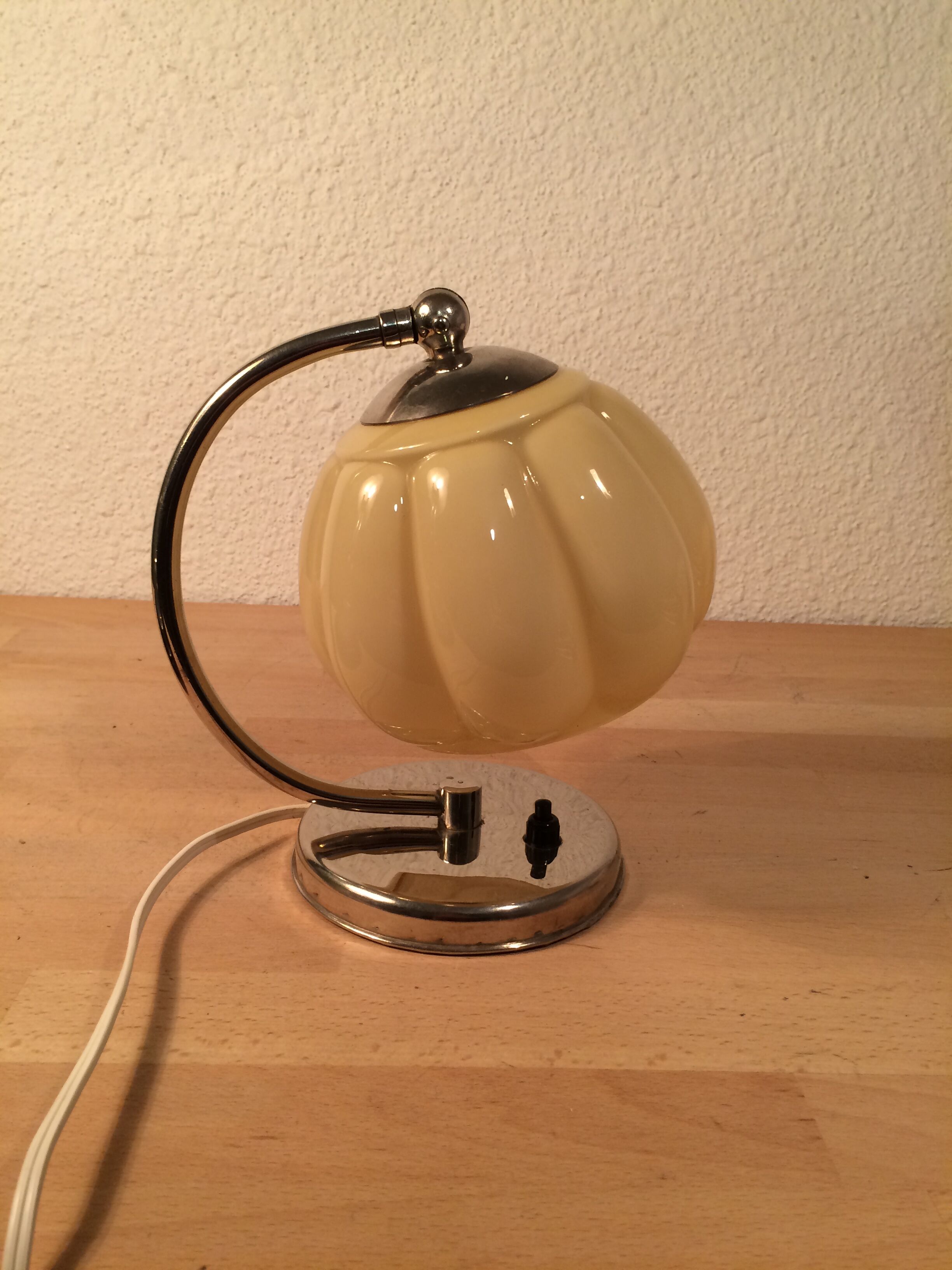 Art deco lamp molded glass and chrome, wall lamp 30s