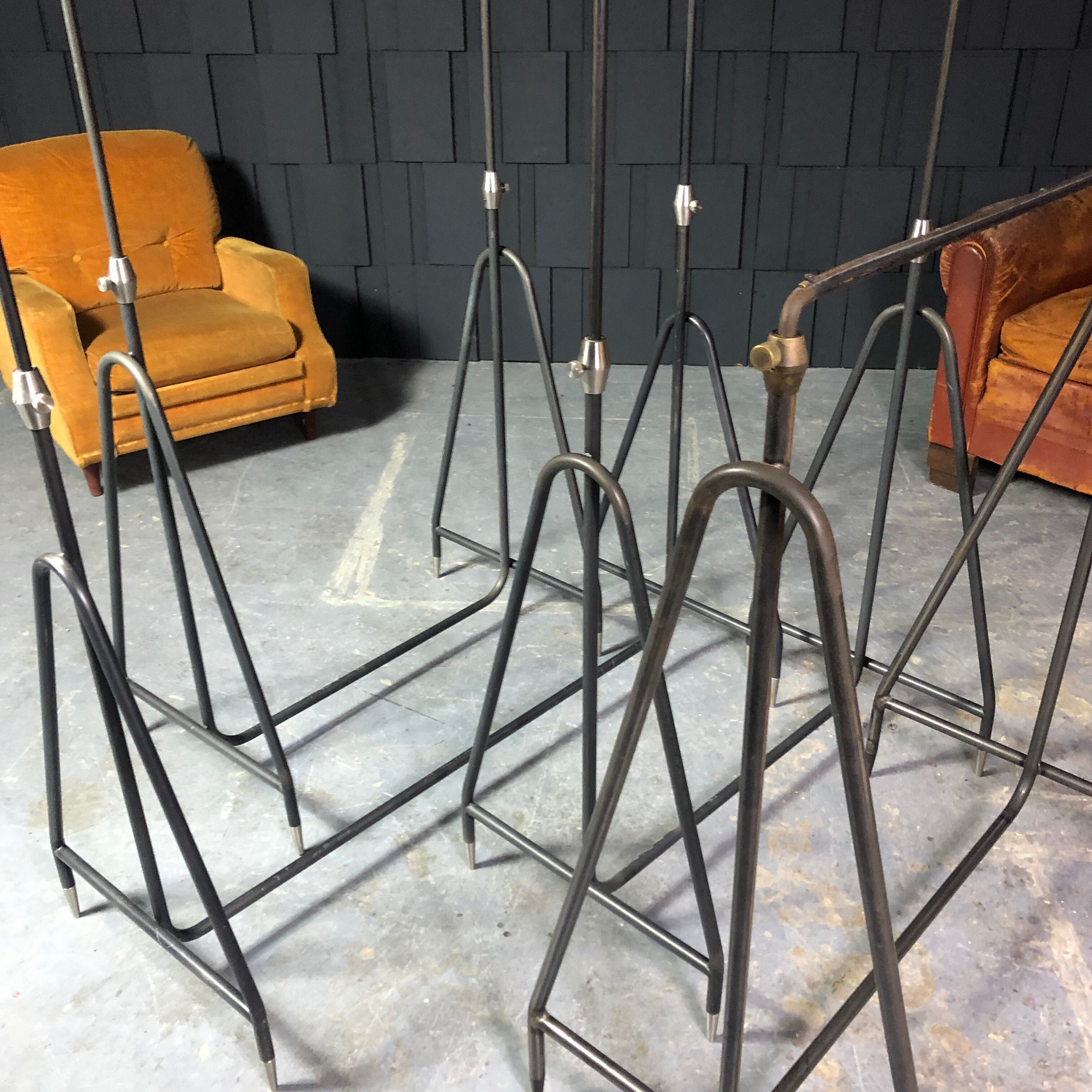 Set of 4 racks with metal clothing