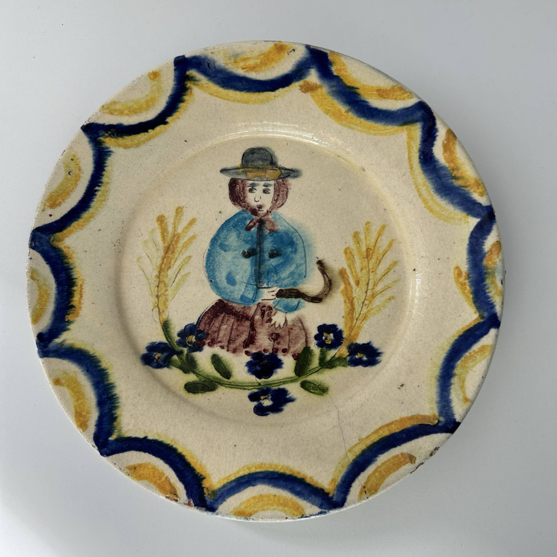 Old plate signed Redondo Martelo