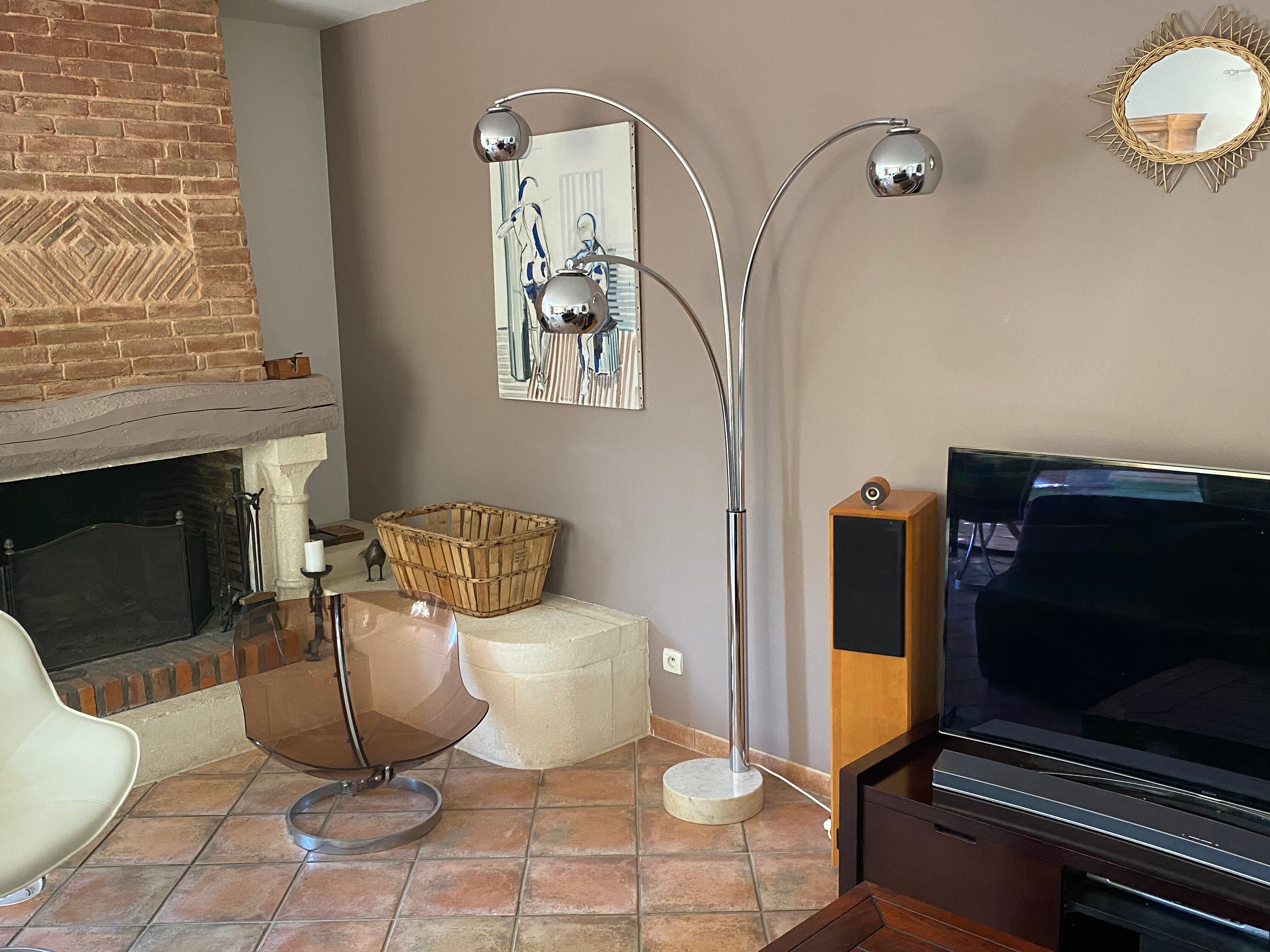 "muguet" lamppost by Goffredo Reggiani 1970