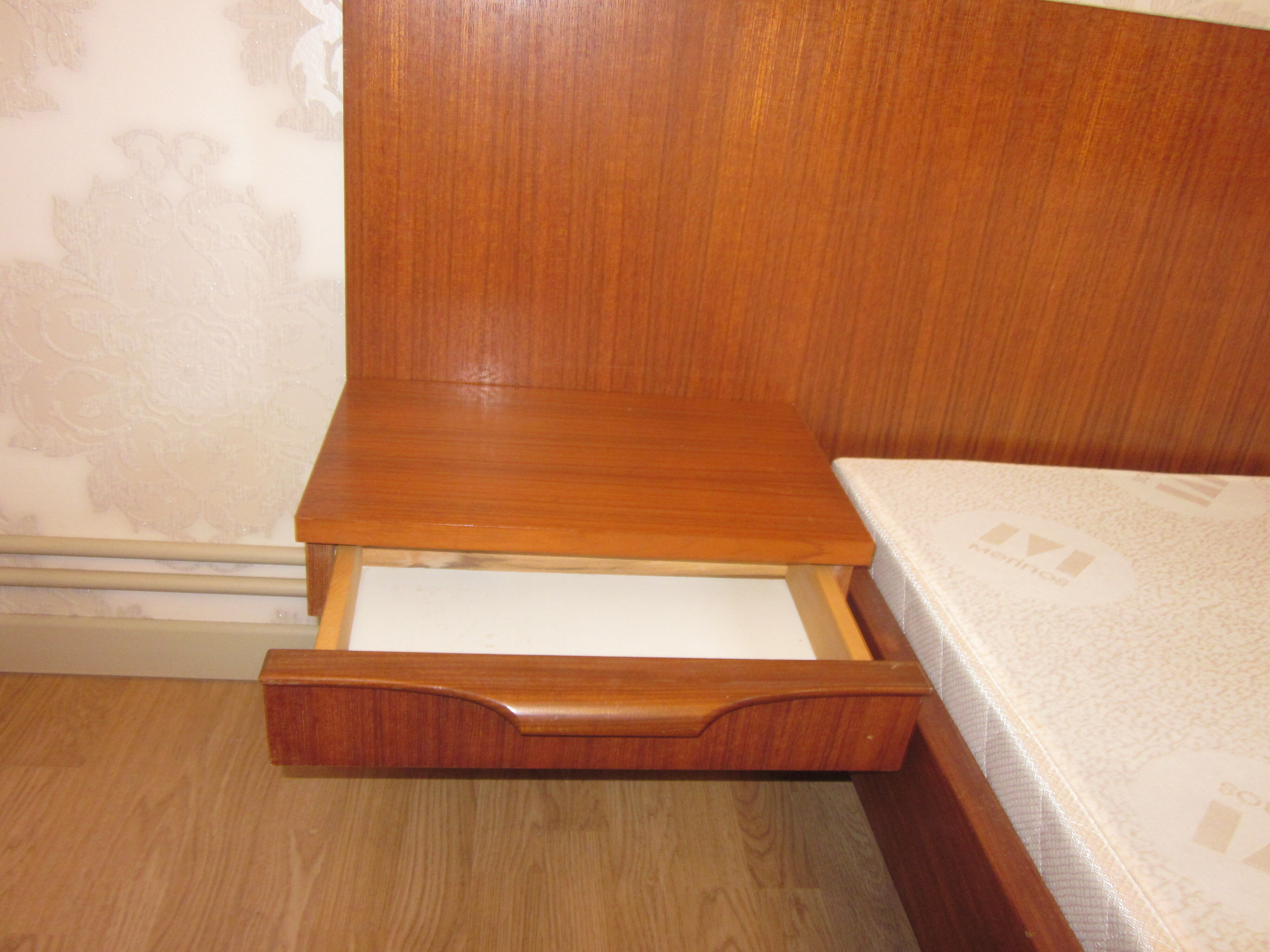 Scandinavian bed