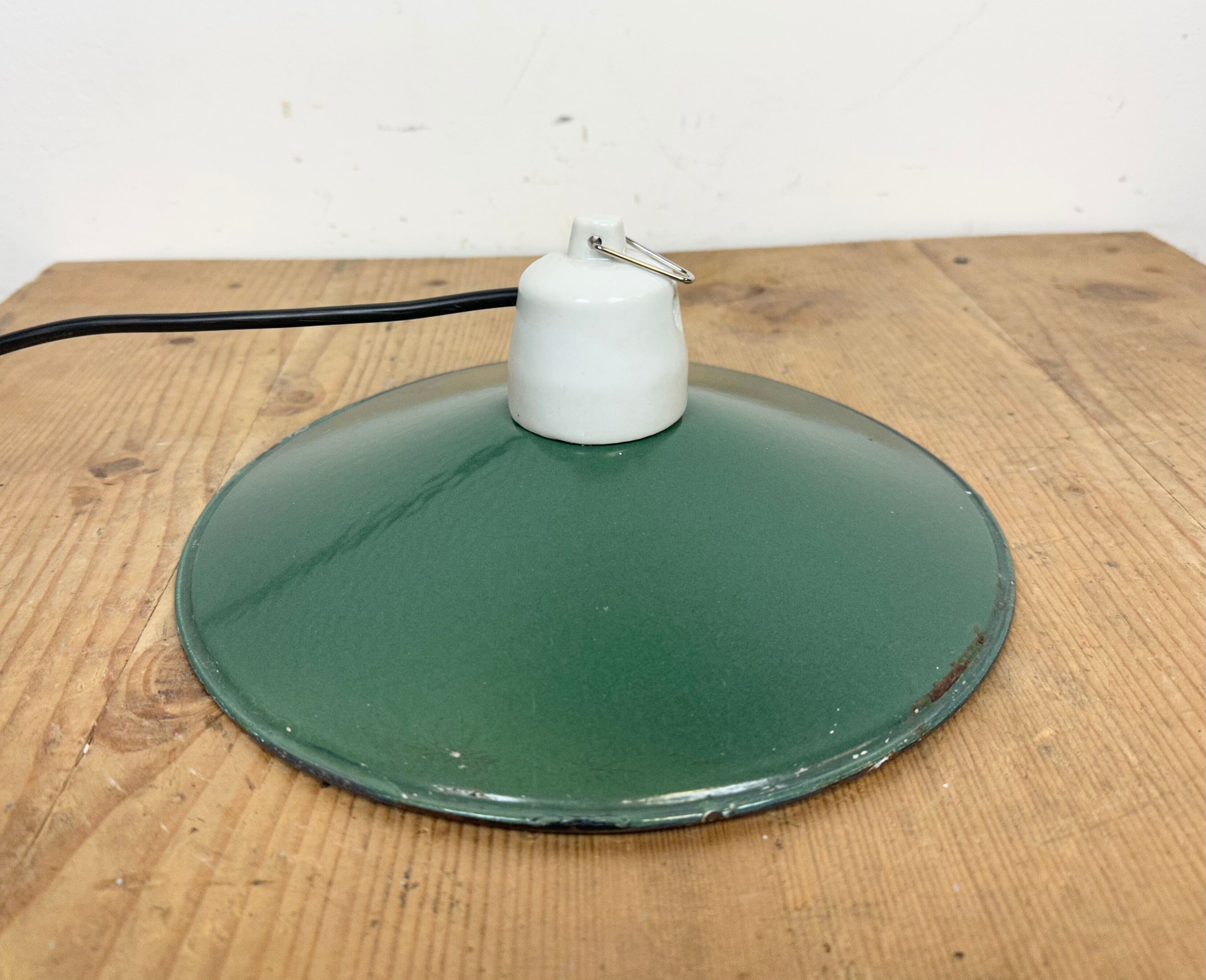 Industrial green enamel pendant light, 1970s