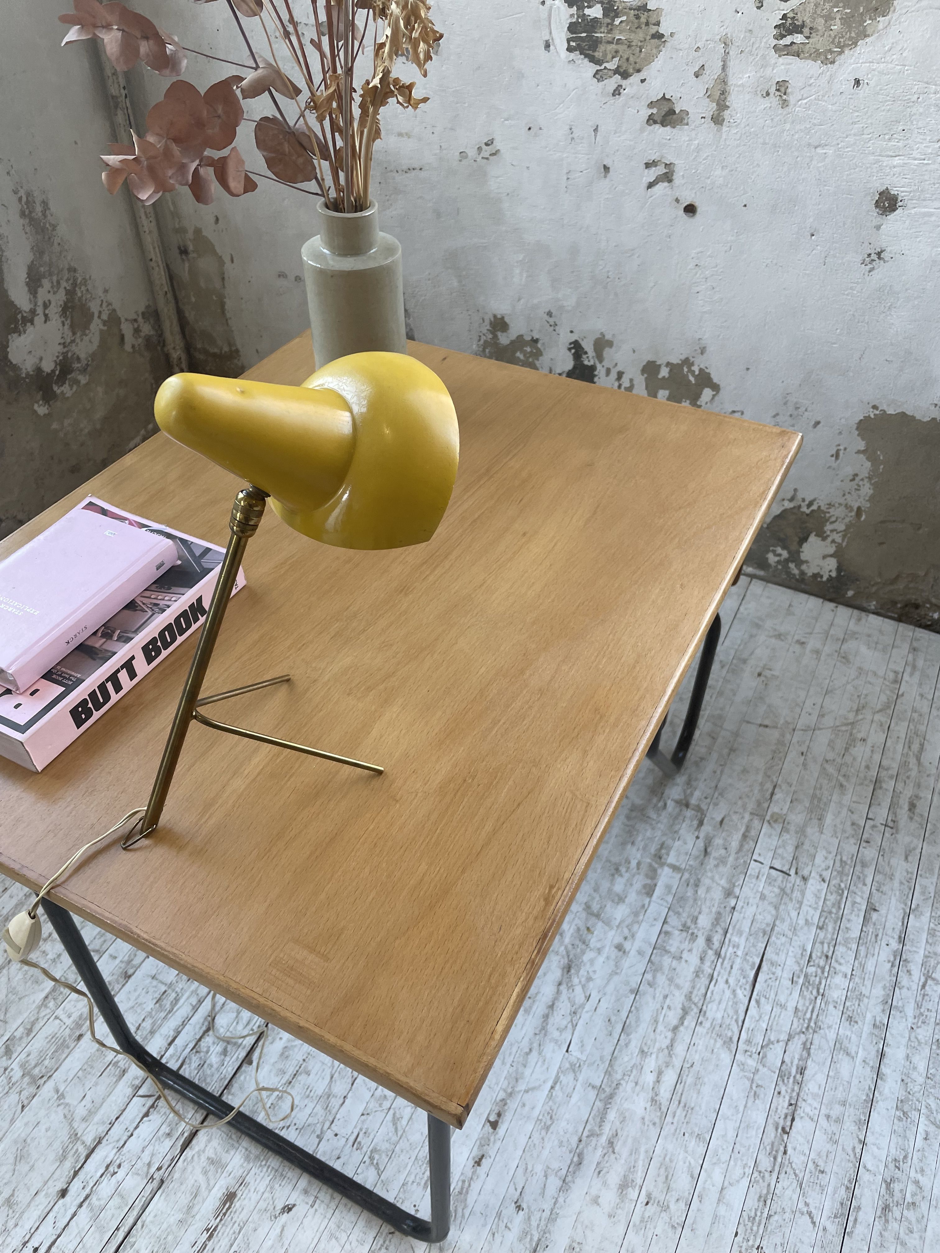 Lampe de bureau cocotte jaune