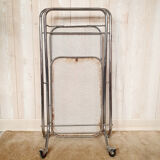 Folding service on formica wheels