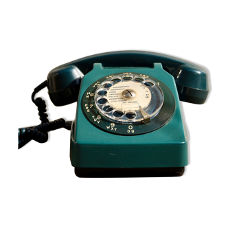 Retro dial phone