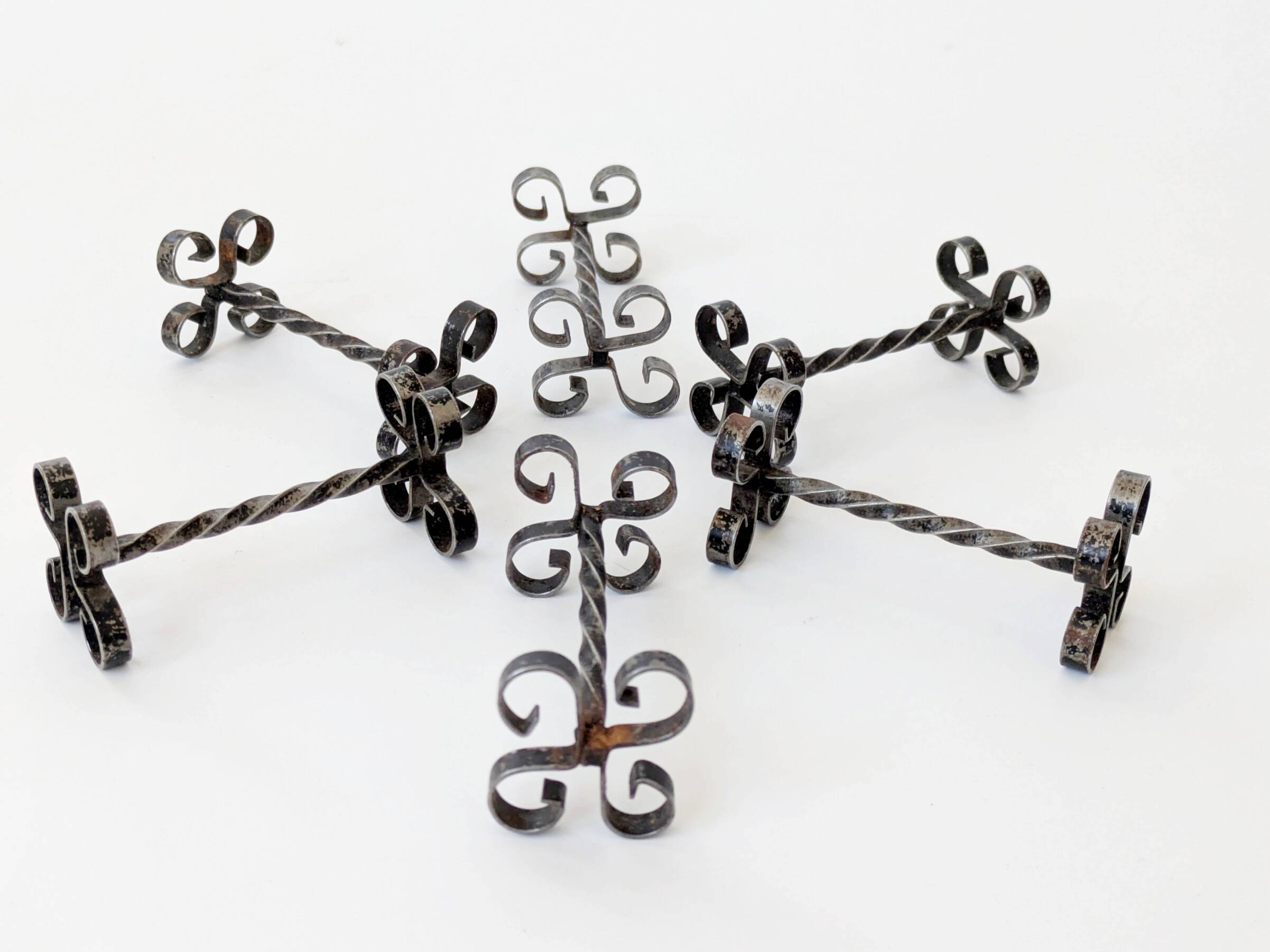 Set of 6 vintage wrought iron knife rests, France, 1970s