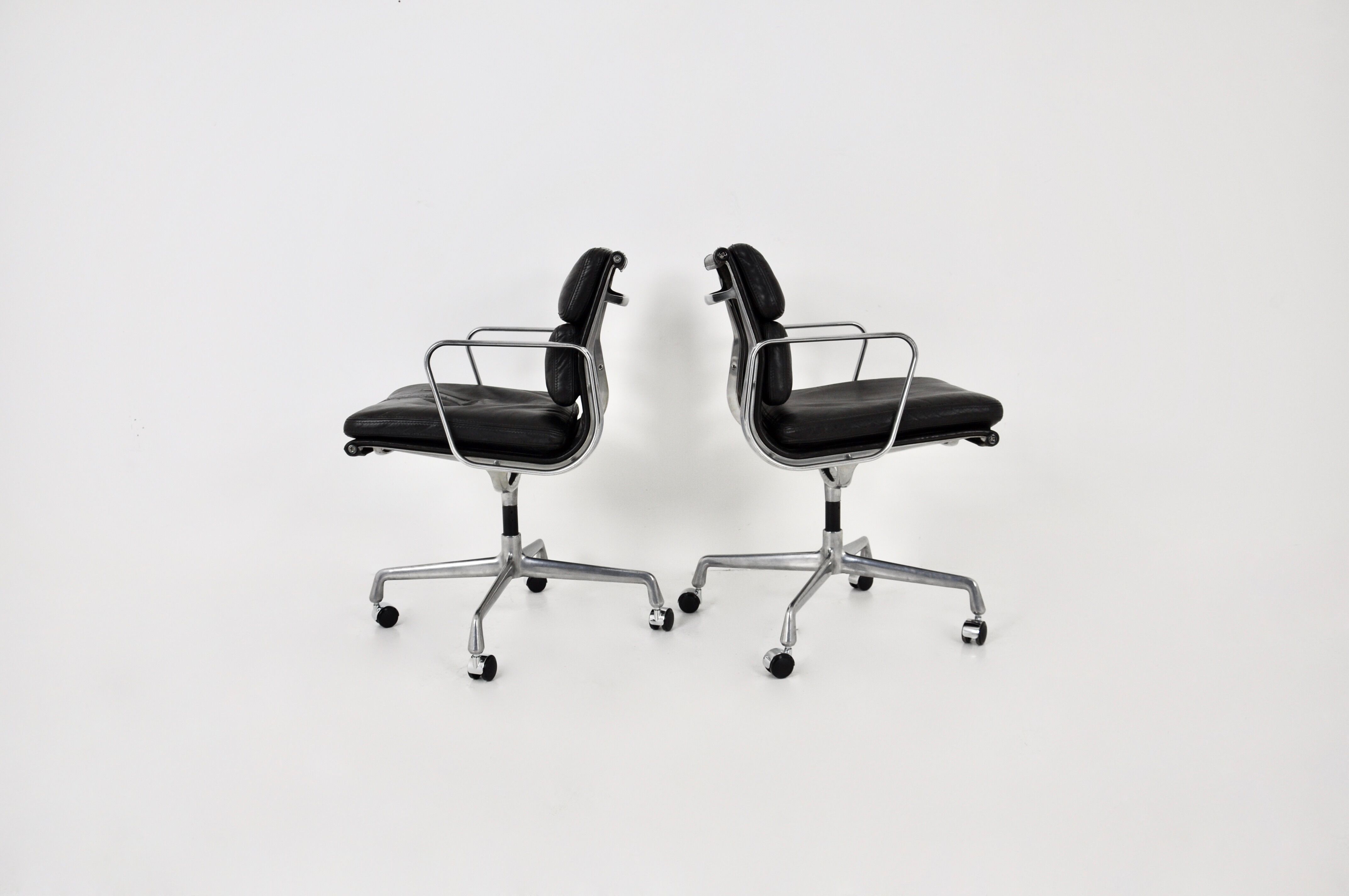 Black leather chairs with soft padding by Charles & Ray Eames for ICF, 1970s, set of 2