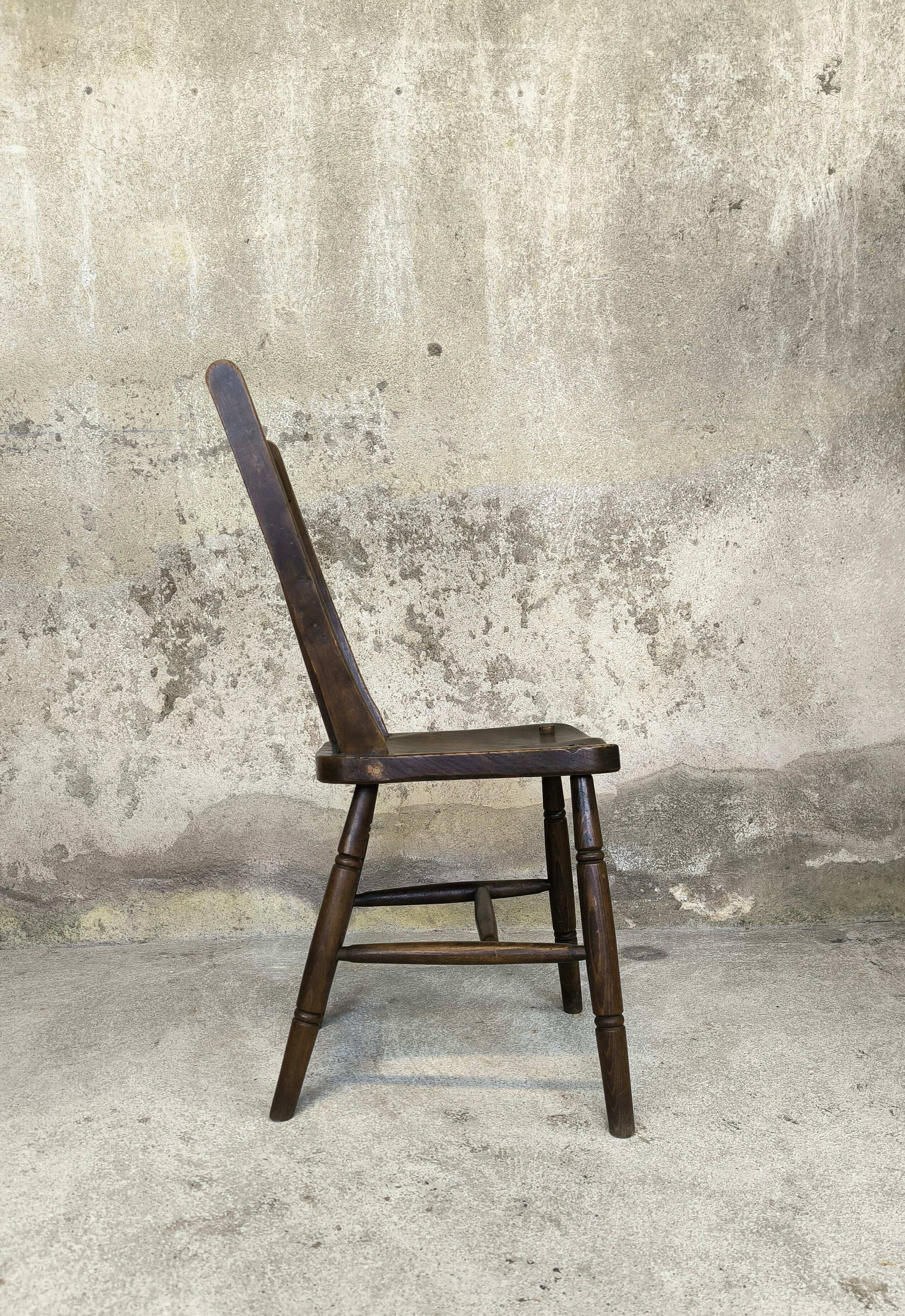 Vintage English wooden chair from 1917