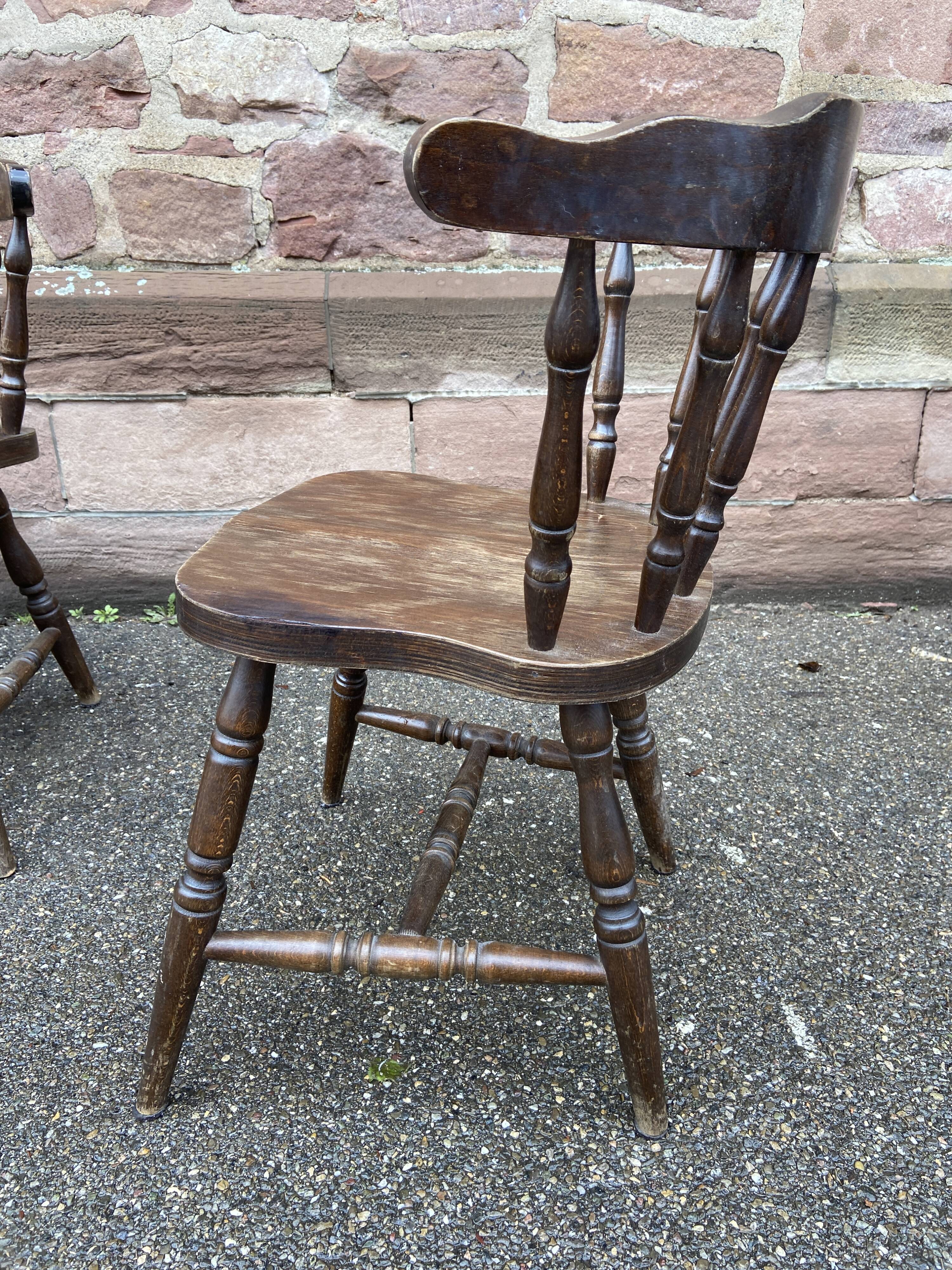 Beautiful series of 4 old western style chairs