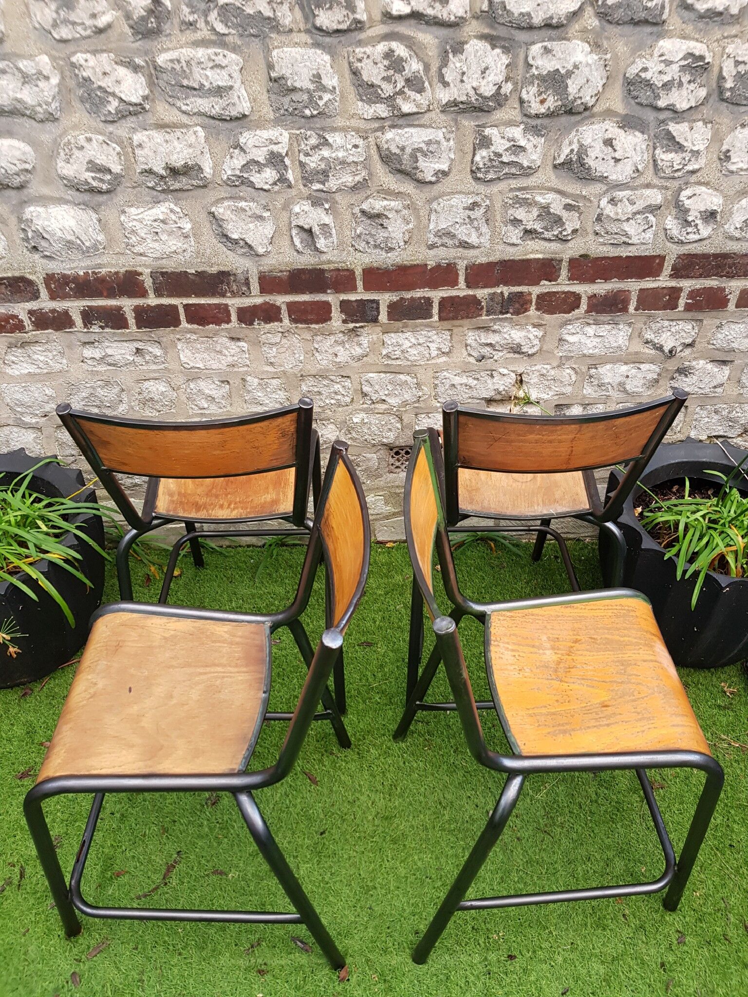 Workshop or laboratory chairs