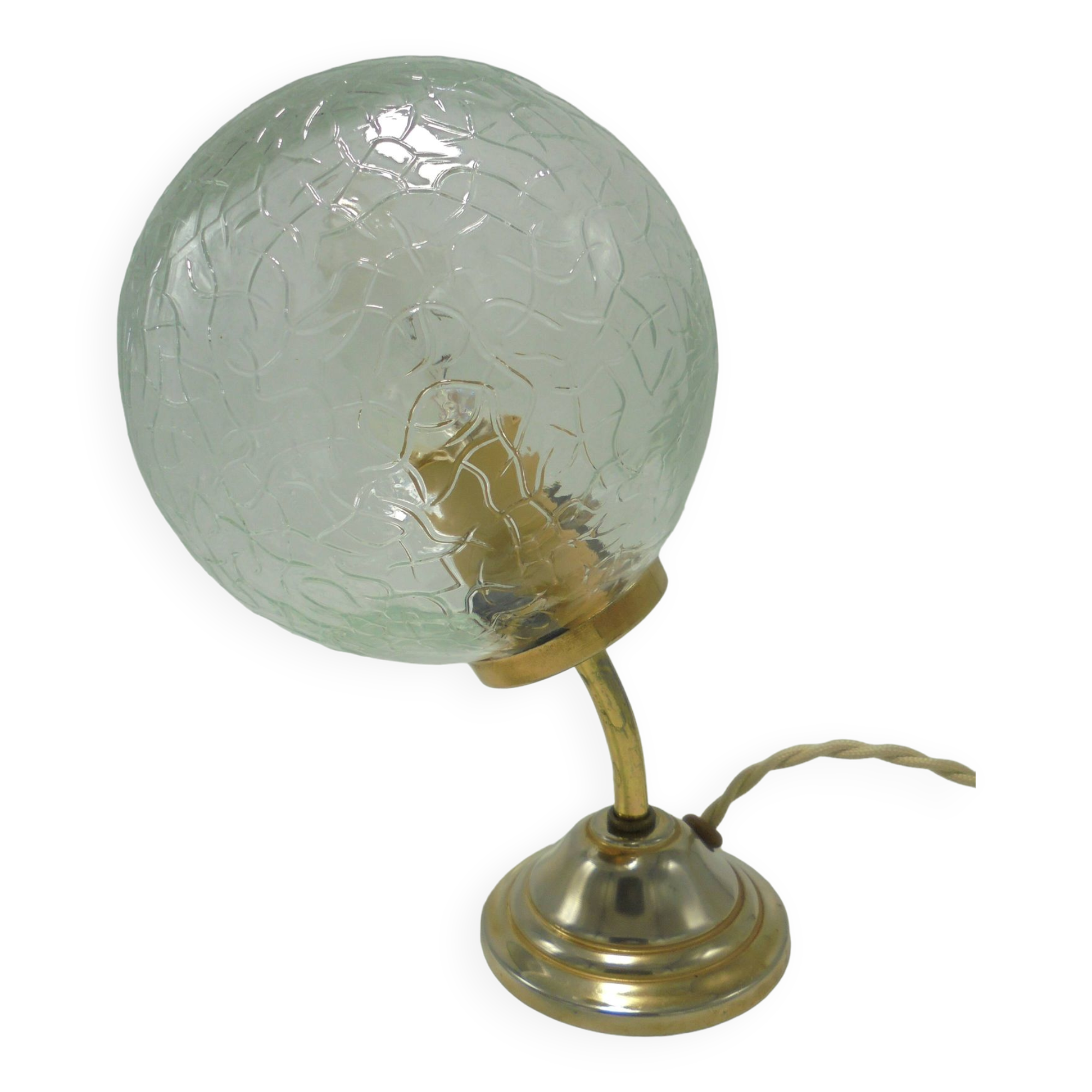 Table lamp