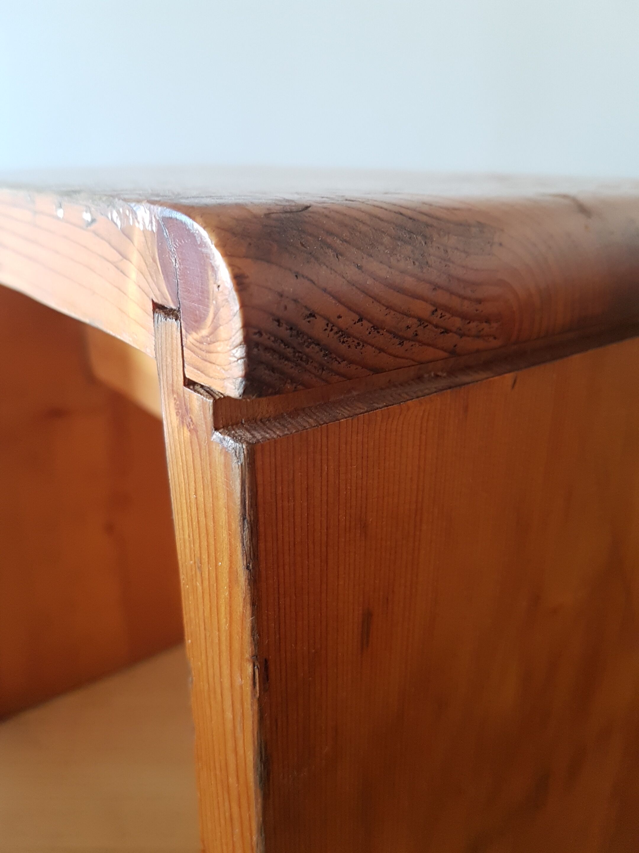 Perriand Charlotte stool