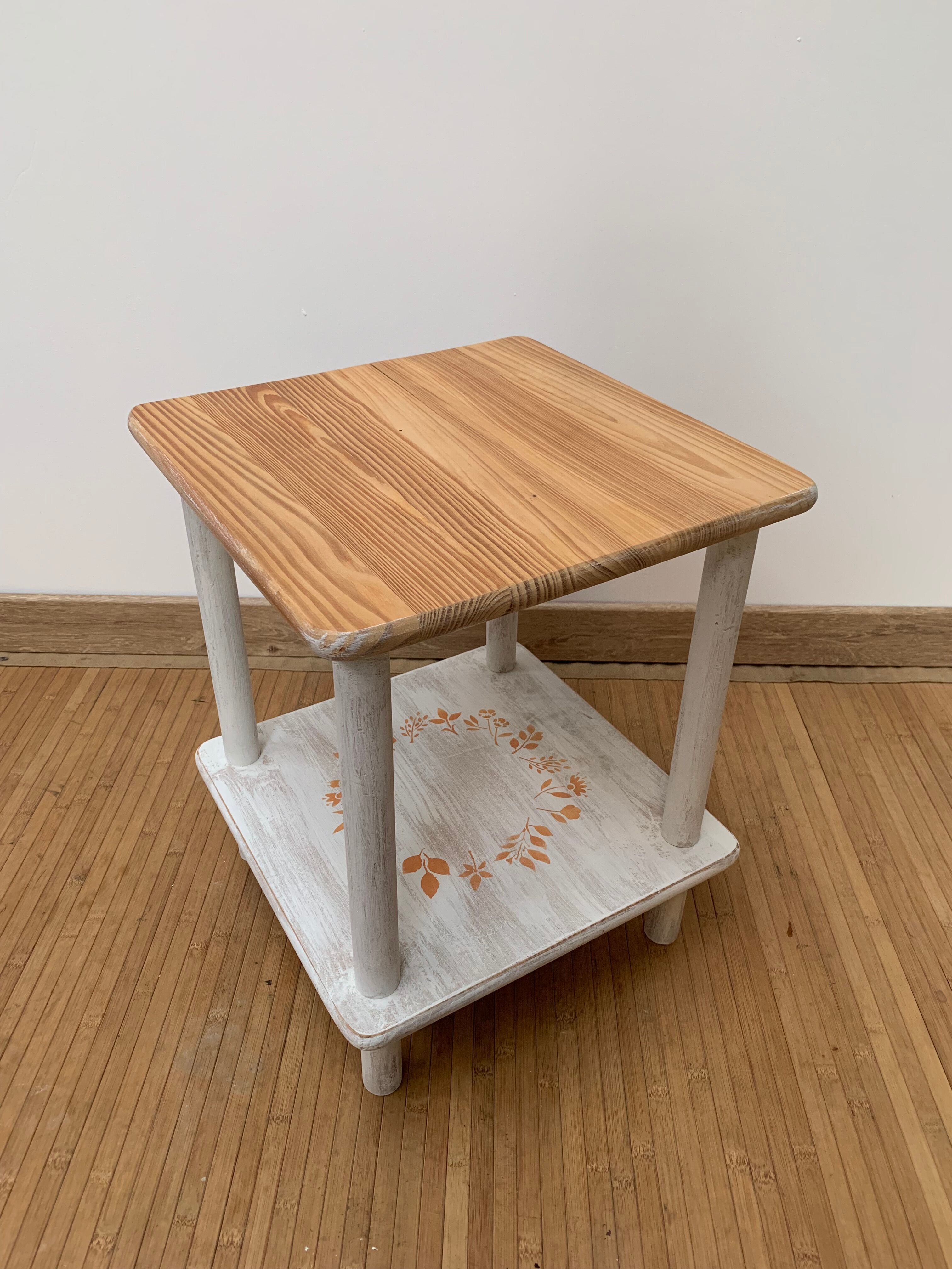 Wooden chalk bedside table and its stencil