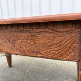 Art Deco table sculpted in solid wood
