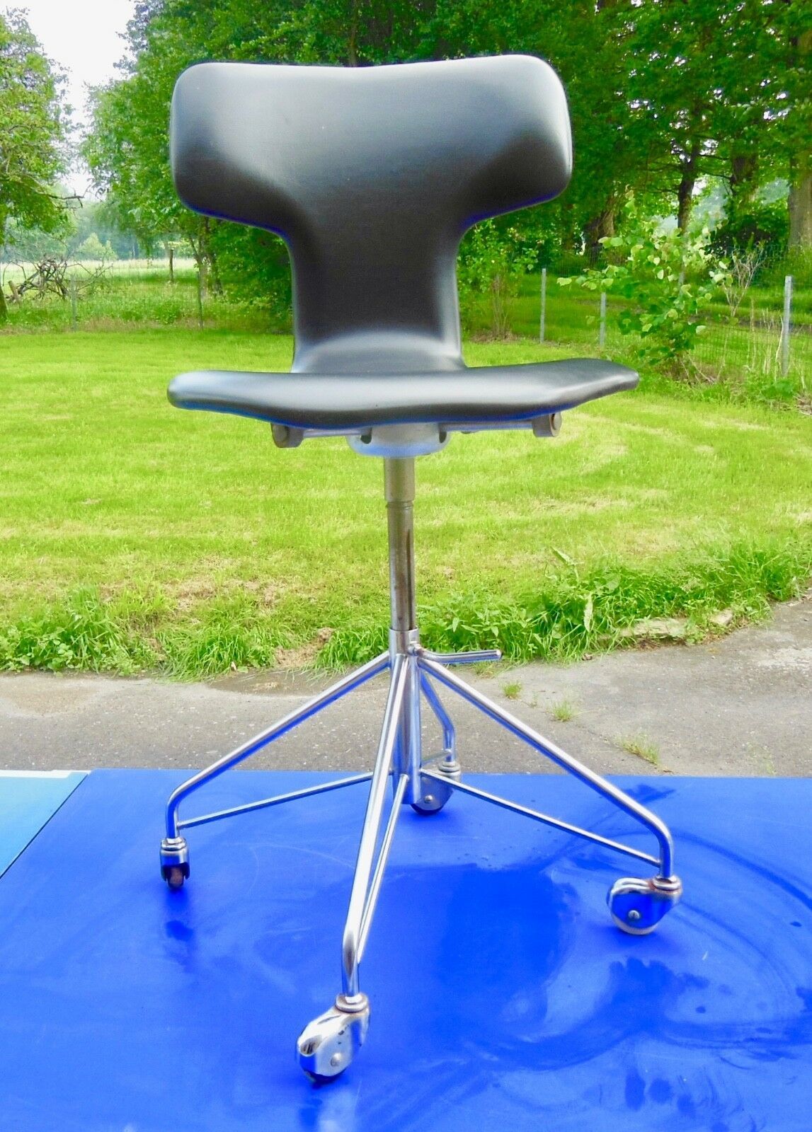 Arne Jacobsen for Fritz Hansen Chair secretary "0569" or "Hammer" original edition -vintage