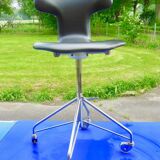 Arne Jacobsen for Fritz Hansen Chair secretary "0569" or "Hammer" original edition -vintage