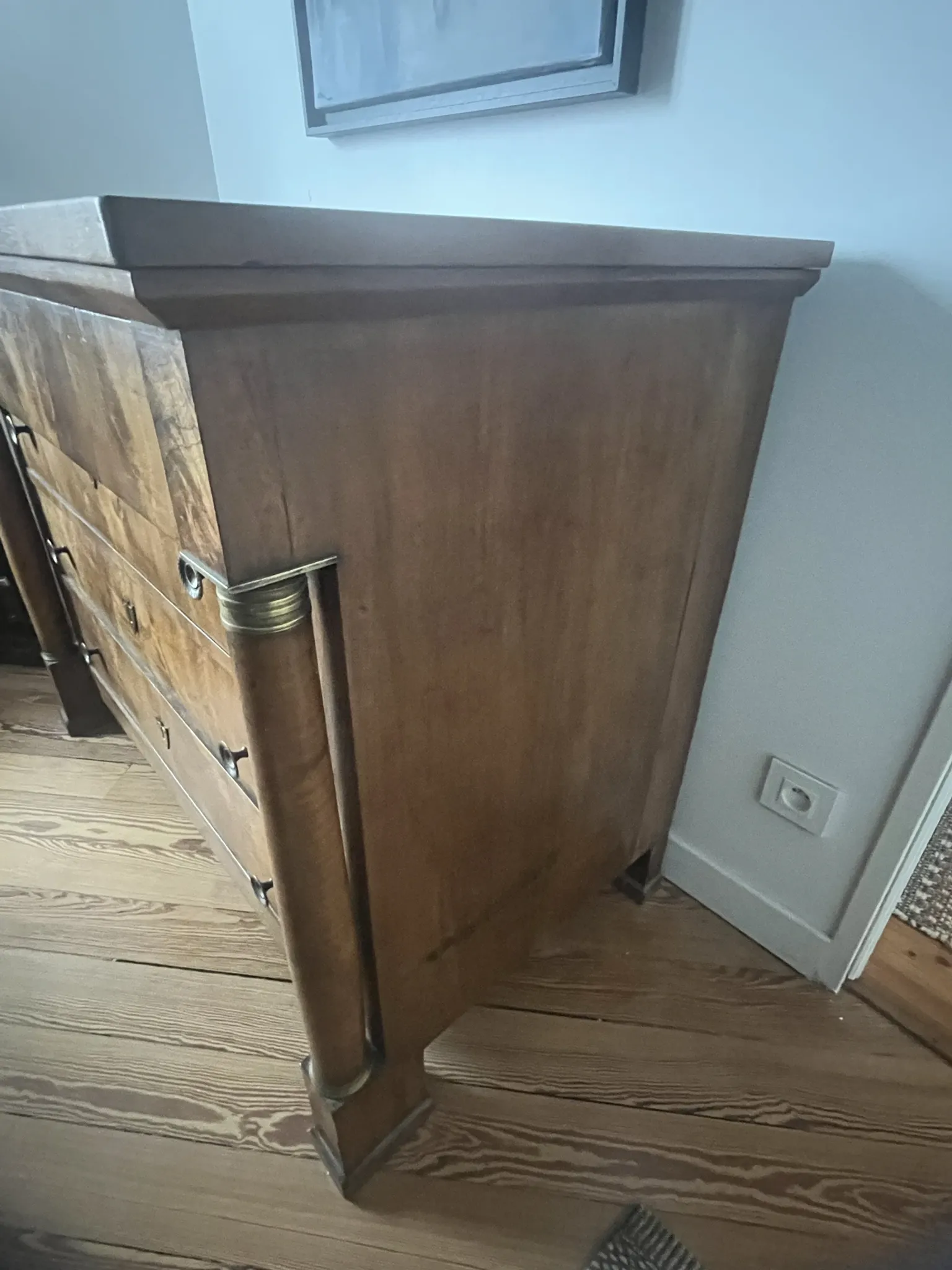 Empire commode