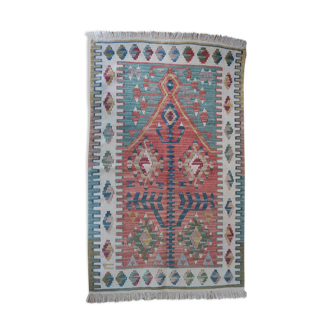 Kilim carpet from anatolia 137 x 82 cm