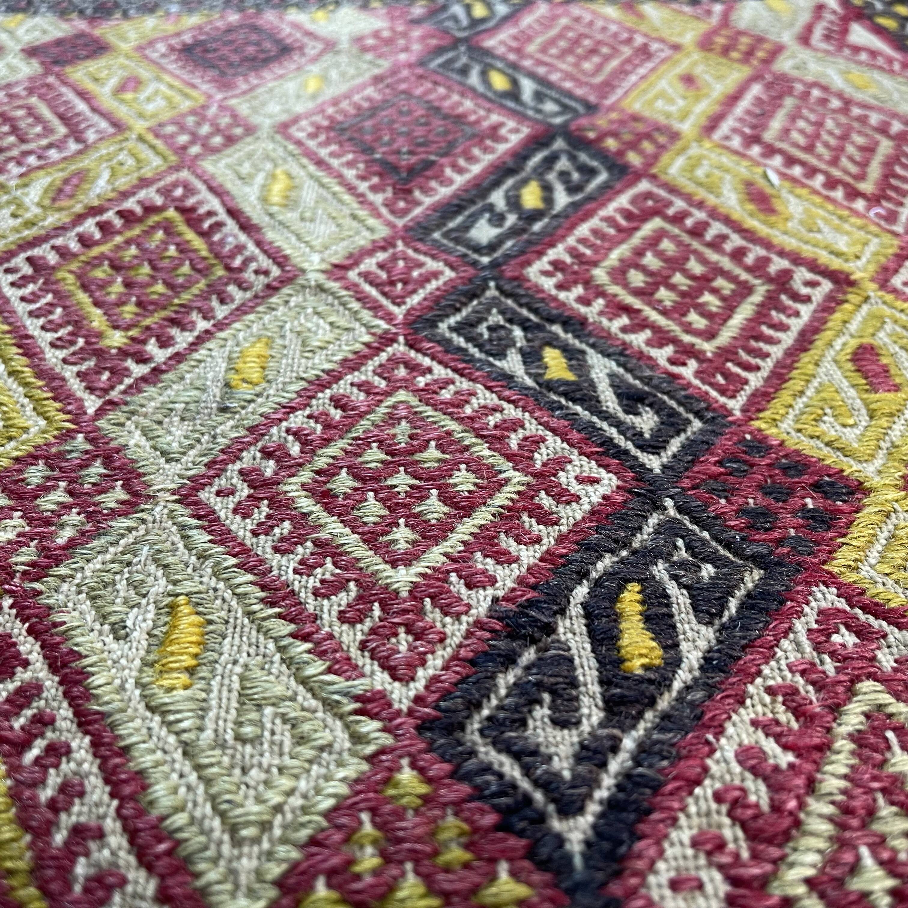 Vintage turkish kilim rug , 91 x 48 cm
