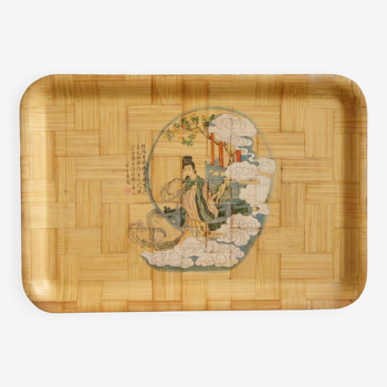 “China girl” tray in molded woven bamboo leaves