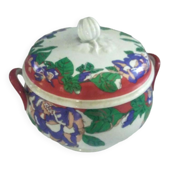 Soupière en porcelaine