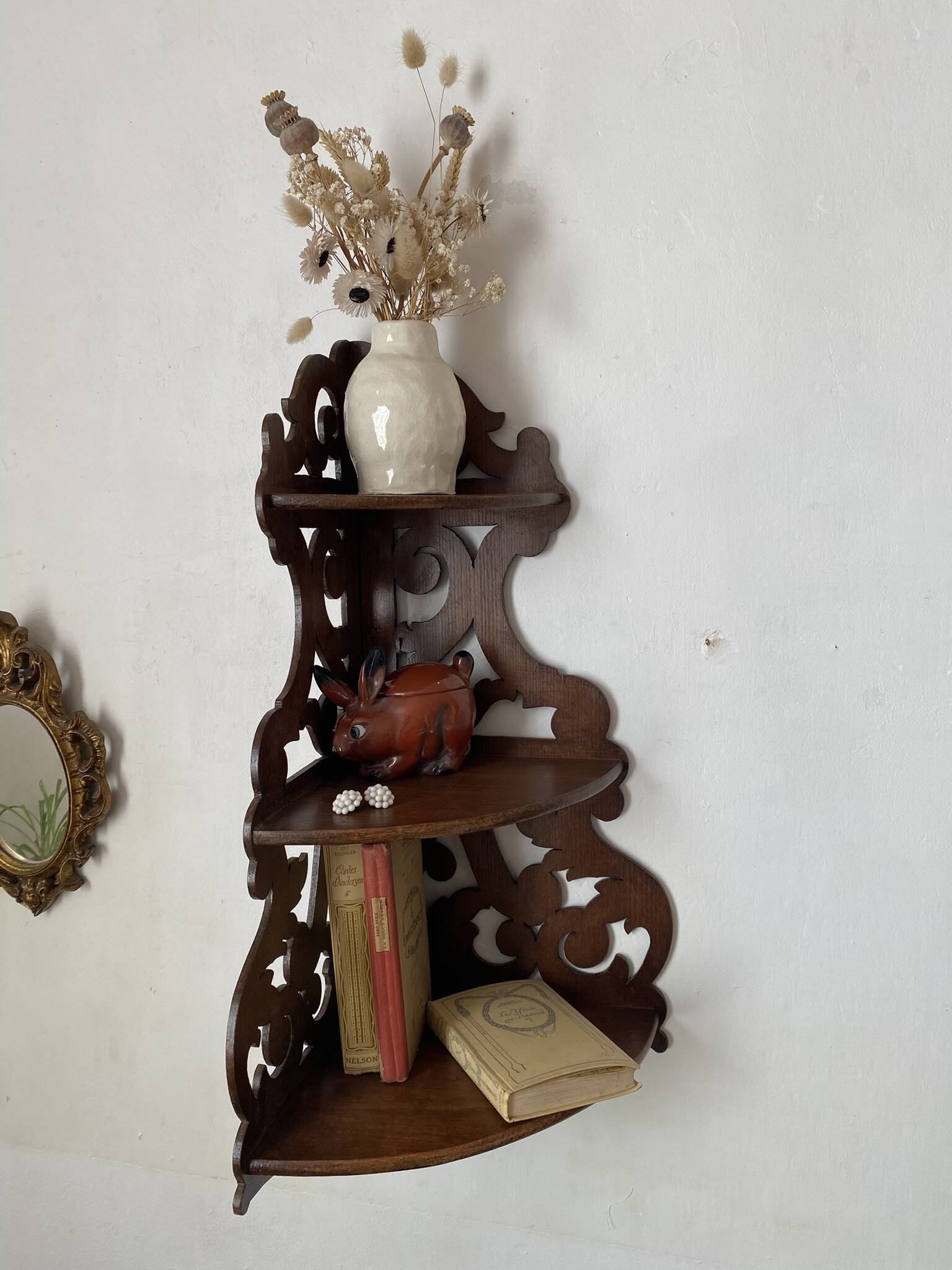 antique corner shelf in openwork wood with 3 shelves
