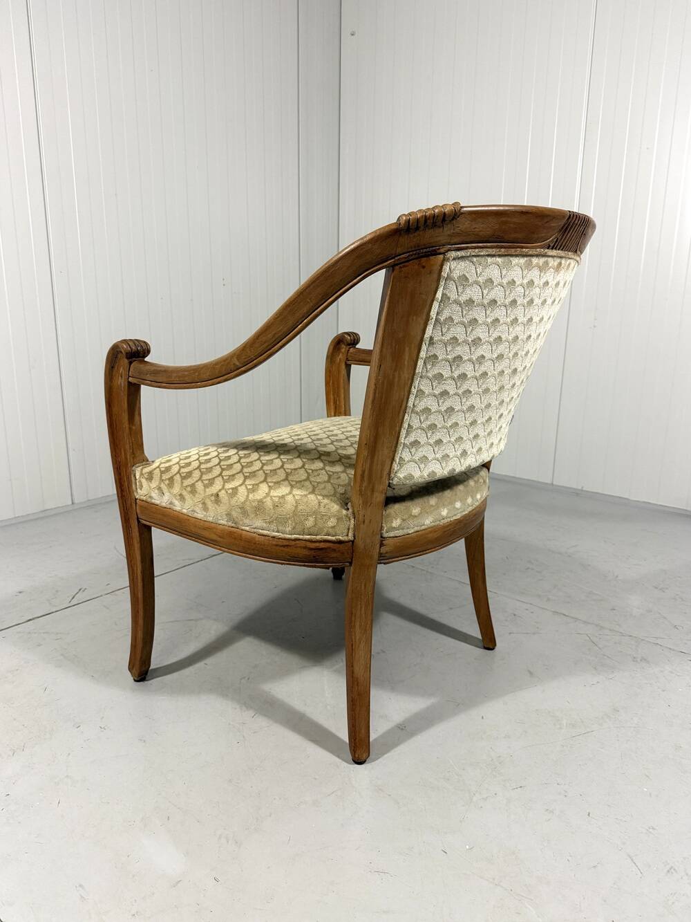 Antique arm chair 1900’s