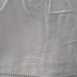 Lot de 4 draps anciens brodés