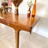 Extendable dining table in NATHAN teak