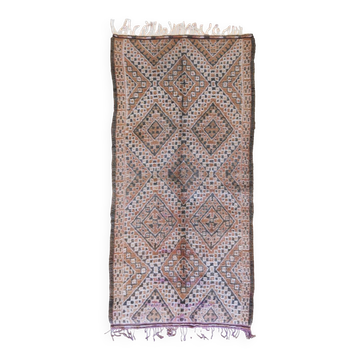 Vintage Collectible Rug - 412 x 205 cm