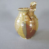 Signed anthropomorphic sandstone vase to be identified