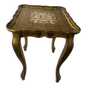 Florentine wooden pedestal table
