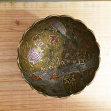 Old empty-pocket cup