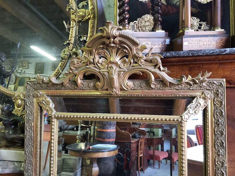 Mirror dora Louis XV with frame of the XIXth century