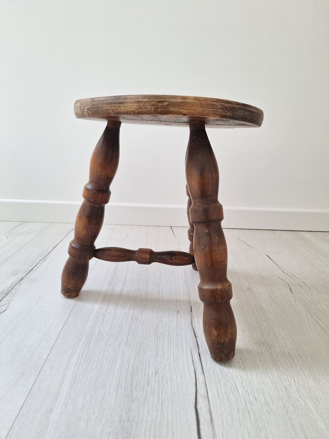 Vintage tripod stool
