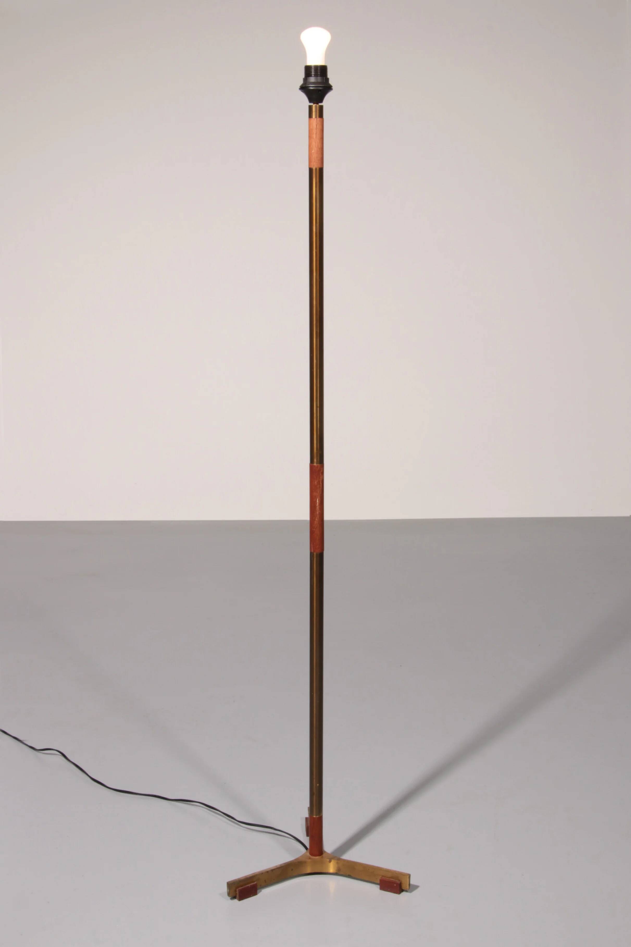 Lampadaire Monolit de Jo Hammerborg