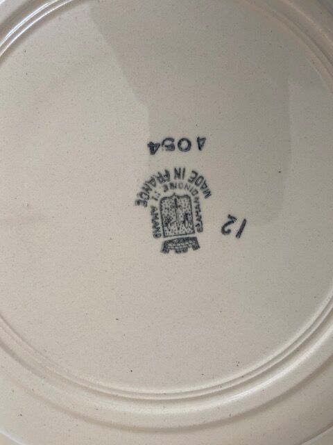 Set of 2 round dishes saint amand