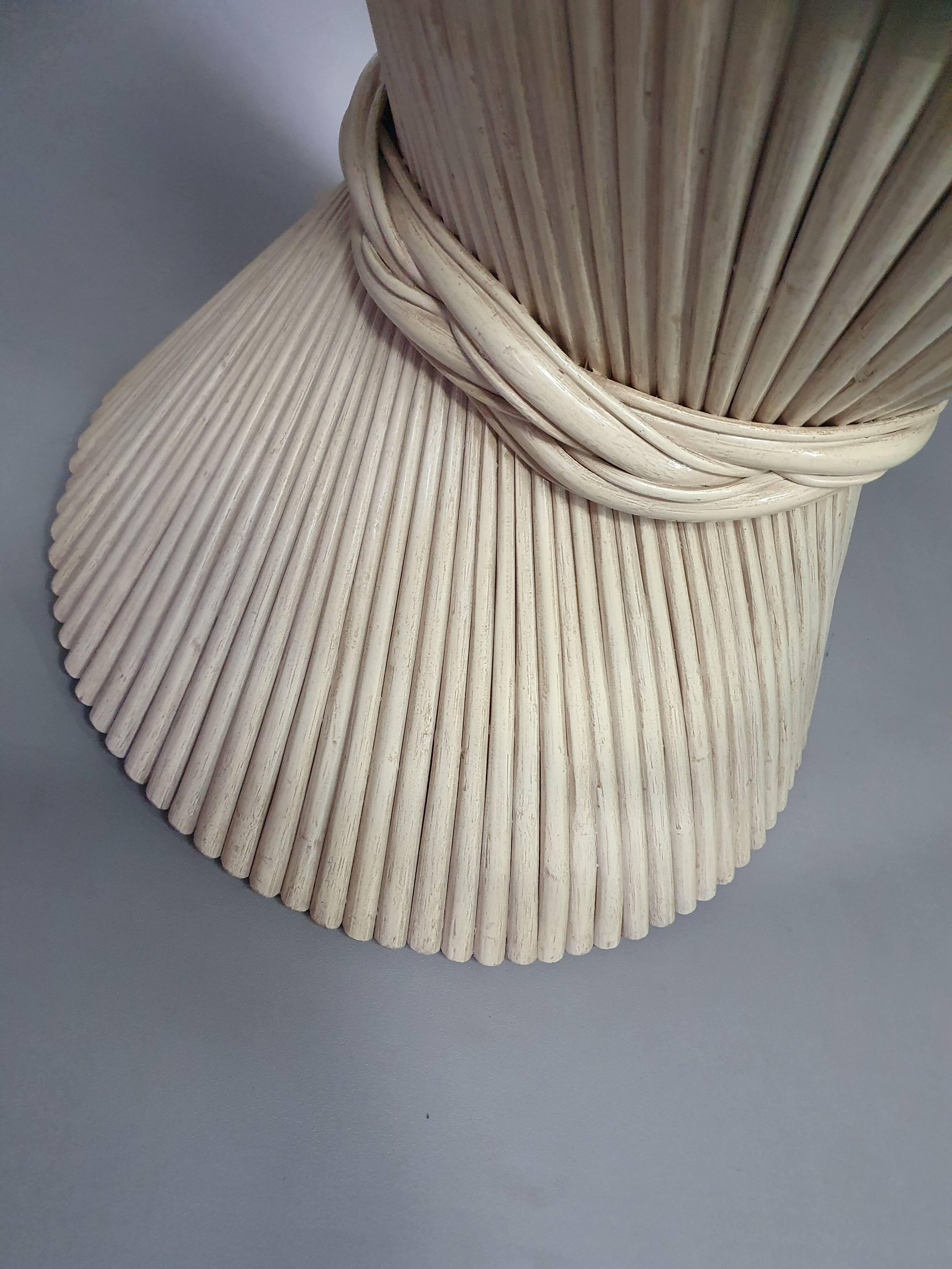 Retro Vintage Sheaf Of Wheat Bamboe dining table By Mcguire America Wide 122 Height 72 cm