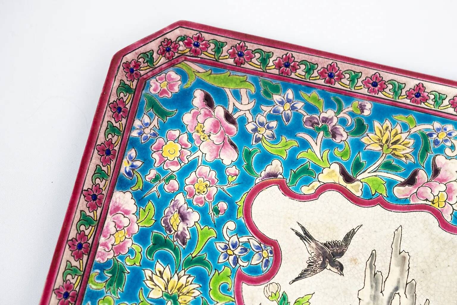 Plateau Longwy in cloisonné enamels, 1887 – Swallow decoration