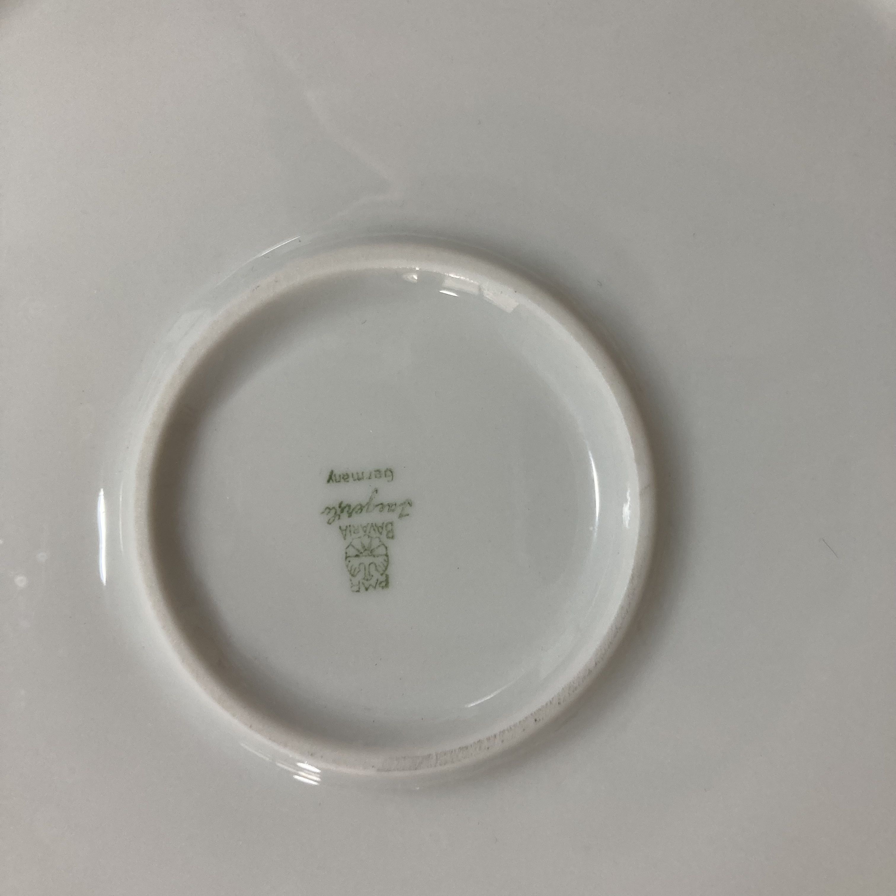 Pie dish for serving floral motifs Bavarian porcelain