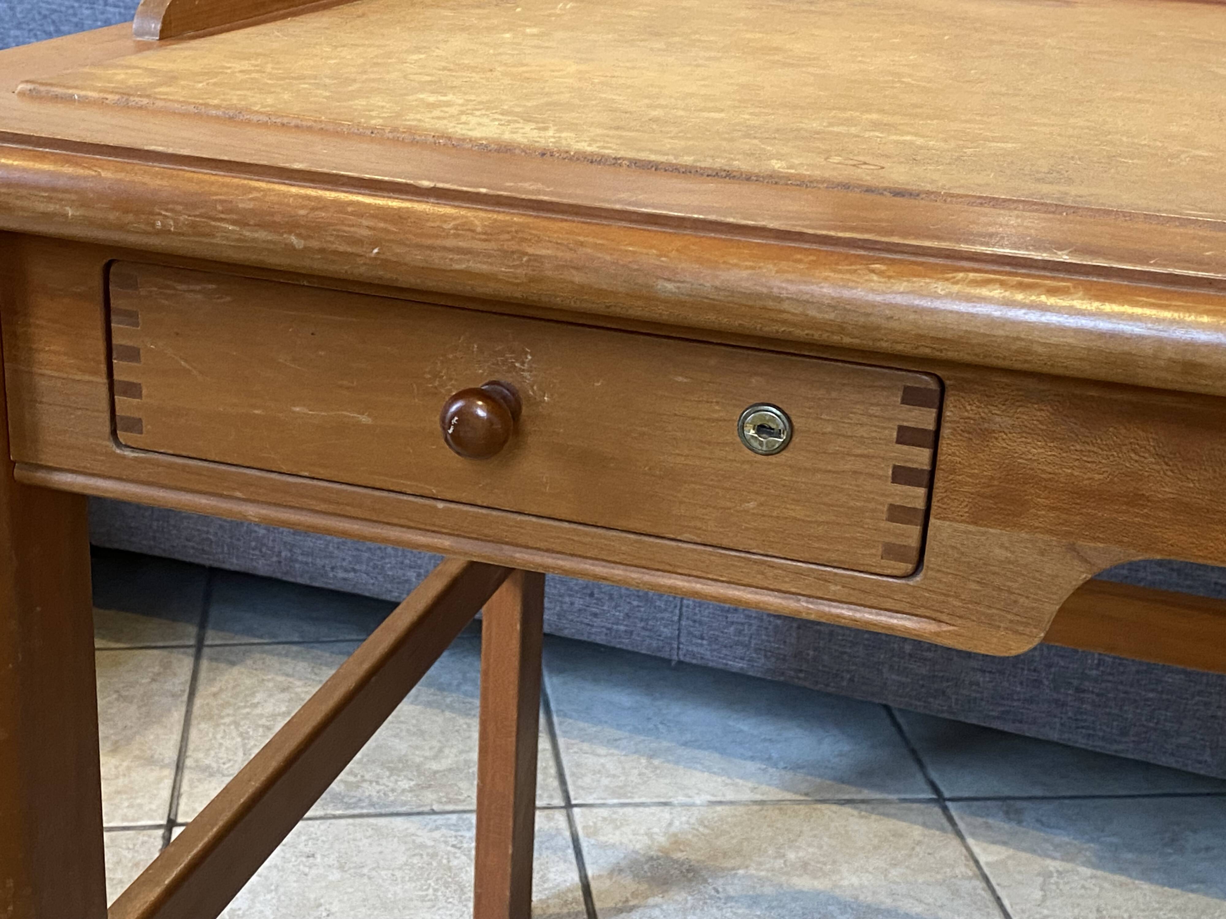 Bureau Andreas Hansen pour Hadsten Traeindustri Denmark 1994