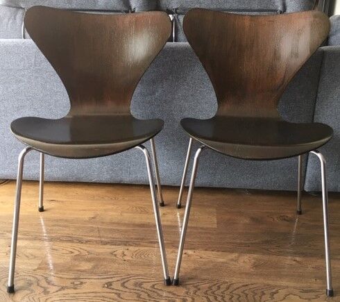 Series of 4 chairs 3107 by Arne Jacobsen edition Fritz Hansen