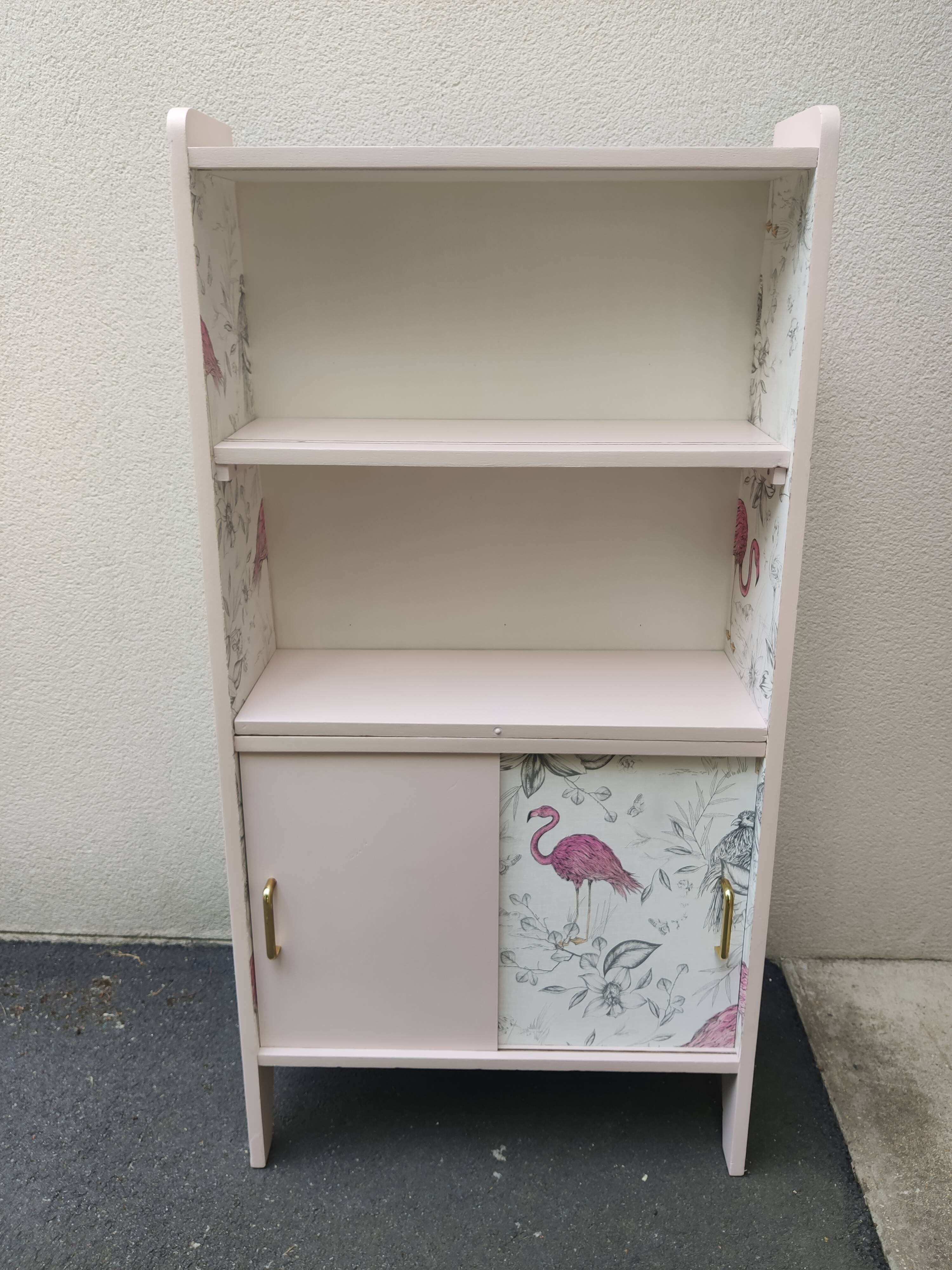 Small vintage library