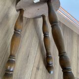 3 legged stool