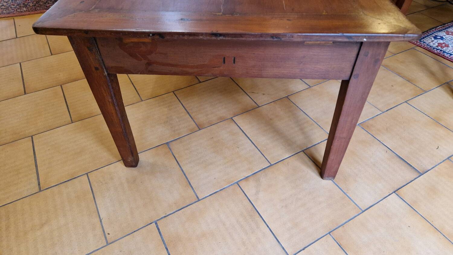 Country coffee table