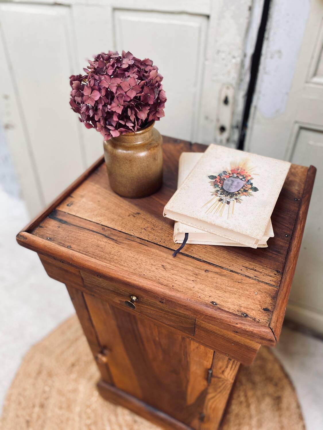 Antique bedside table in solid wood – natural patina