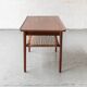 Table basse 'N°24' par Jorgen Aakjaer Jorgensen
