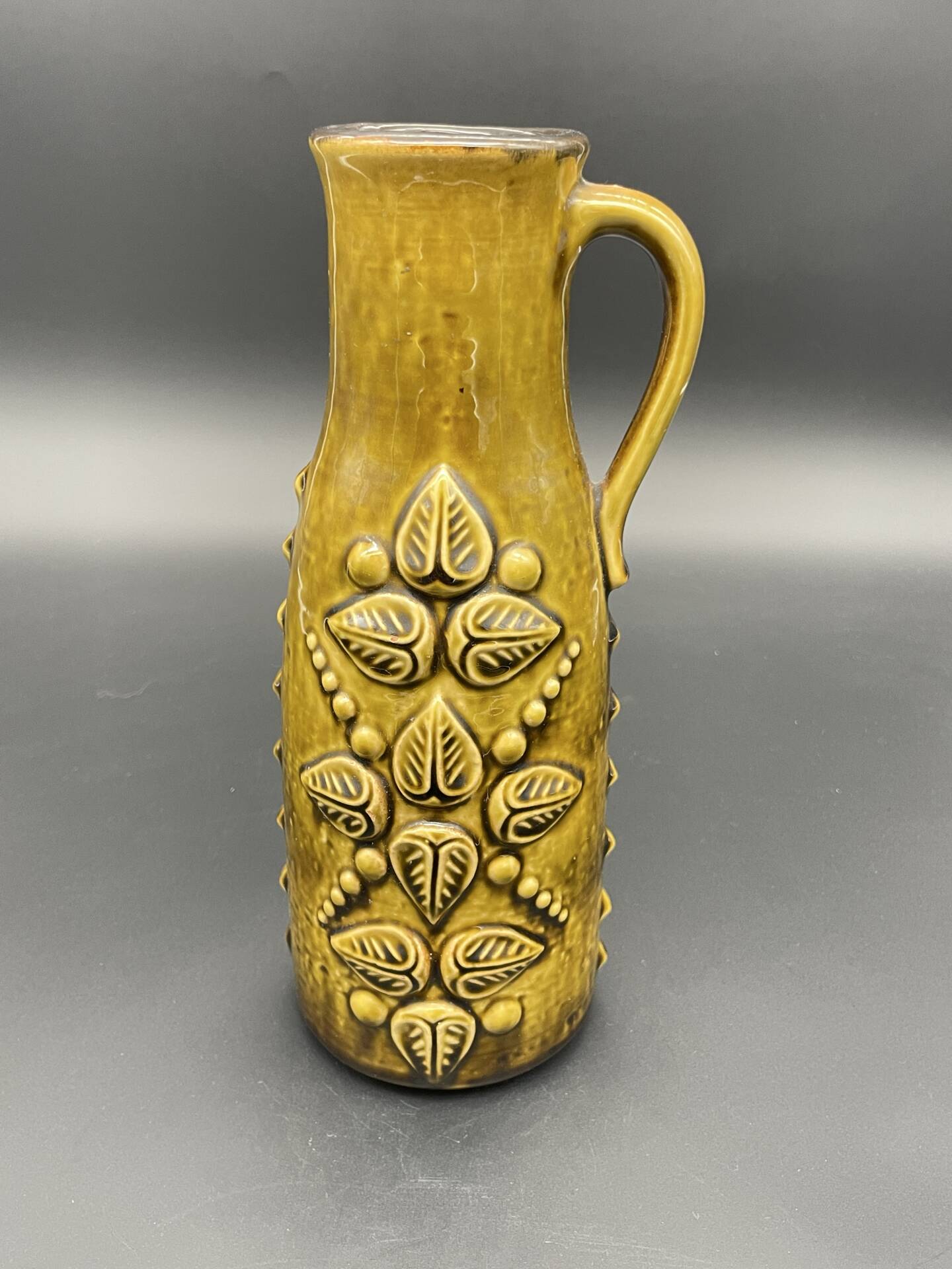 Vintage vase Bay Keramik 650-25 – German ceramic with a floral design