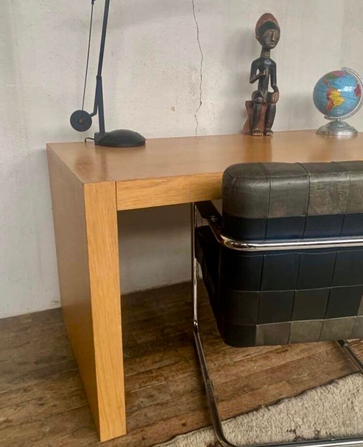 Vintage Modernist design desk with 3 drawers in Light Oak