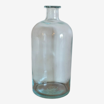Glass pharmacy bottle or bottle - apothecary, lab